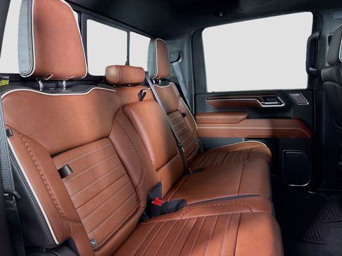 New 2026 GMC Sierra 3500 Denali Ultimate image 29