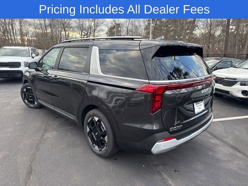 New 2026 Kia Carnival EX FWD image 17