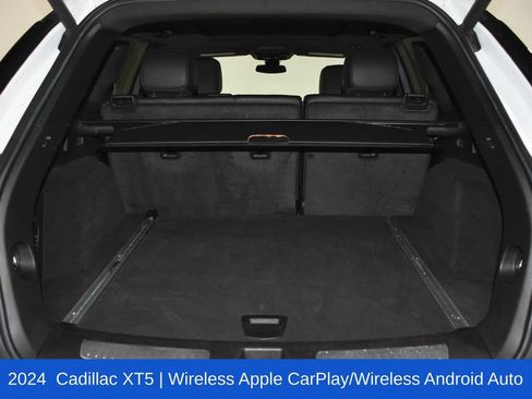 Used 2024 Cadillac XT5 Premium Luxury image 33