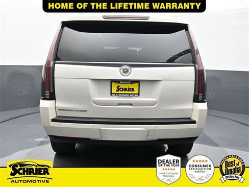 Used 2015 Cadillac Escalade Premium image 5