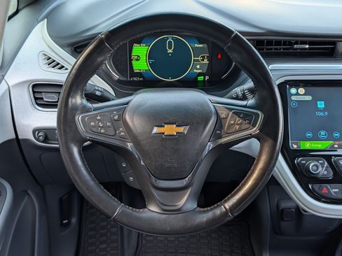 Used 2019 Chevrolet Bolt Premier w/ Infotainment Package FWD image 23