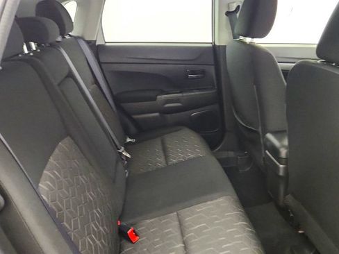 Used 2024 Mitsubishi Outlander Sport ES AWD/4WD image 22
