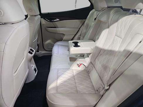 Certified 2023 Buick Envision Avenir AWD/4WD image 18