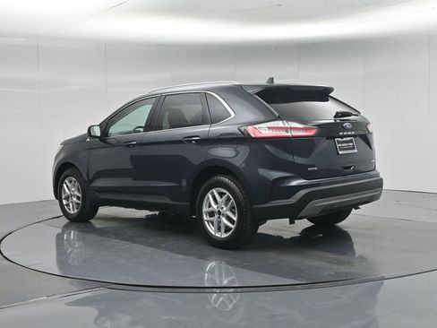 Certified 2024 Ford Edge SEL w/ Convenience Package AWD/4WD image 7