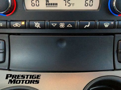 Used 2007 Chevrolet Corvette Coupe w/ Preferred Equipment Group RWD image 21