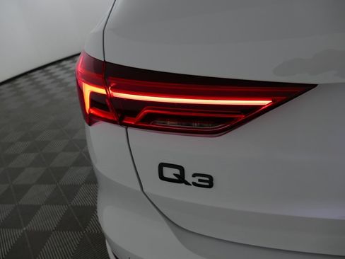 New 2025 Audi Q3 2.0T Premium Plus image 30