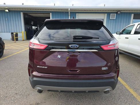 Used 2020 Ford Edge SEL w/ Cold Weather Package image 3