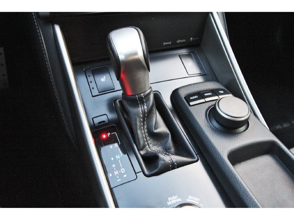 Used 2014 Lexus IS 250 w/ F-Sport Package RWD image 29