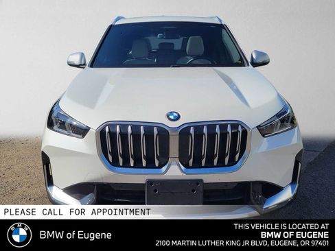 Used 2024 BMW X1 xDrive28i AWD/4WD image 8
