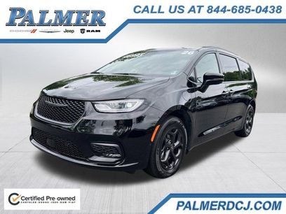 Certified 2026 Chrysler Pacifica Premium
