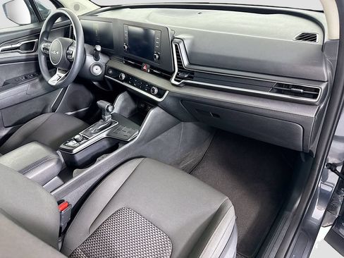 Used 2023 Kia Sportage LX FWD image 17
