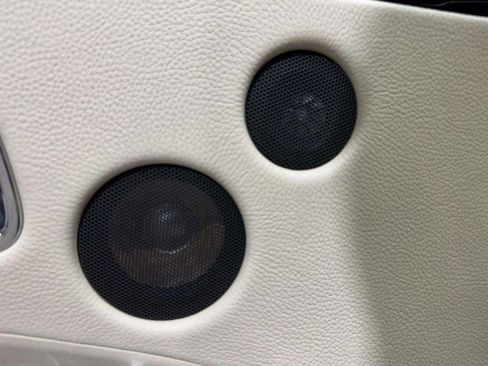 Used 2015 Rolls-Royce Ghost image 24