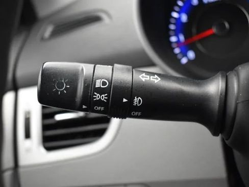 Used 2012 Hyundai Elantra GLS w/ Preferred Pkg 3 FWD image 24