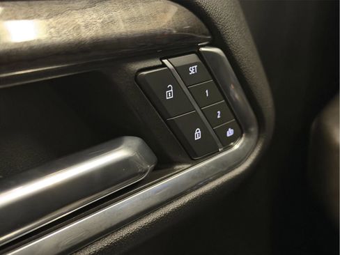 Certified 2022 Chevrolet Silverado 1500 LTZ image 42