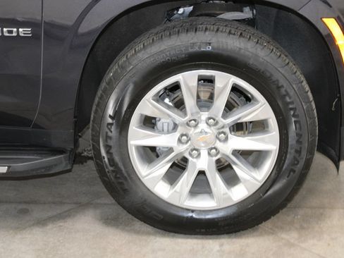 Used 2025 Chevrolet Tahoe Premier RWD image 61