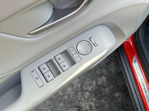 New 2026 Hyundai Kona SEL Premium image 11