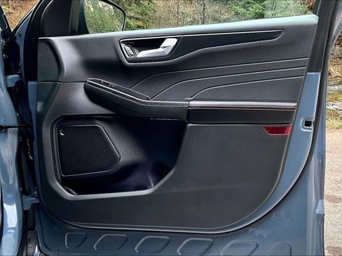 Used 2024 Ford Escape ST-Line w/ Tech Pack #1 image 28