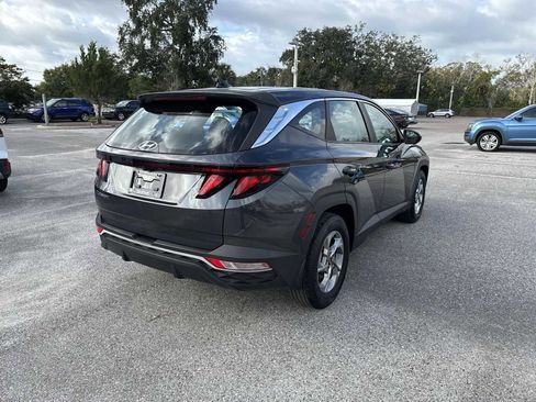 Used 2022 Hyundai Tucson SE image 6