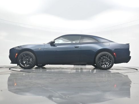 New 2026 Dodge Charger Scat Pack w/ Blacktop Package AWD/4WD image 39
