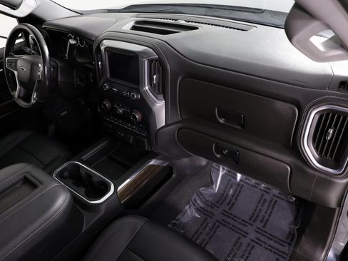 Used 2021 Chevrolet Silverado 1500 LT Trail Boss w/ Convenience Package II image 28