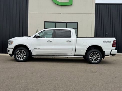 Used 2021 RAM 1500 Laramie AWD/4WD image 2
