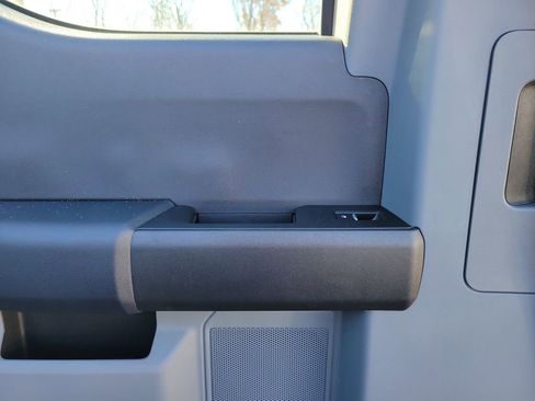 New 2026 Ford F250 XL w/ XL Off-Road Package image 14