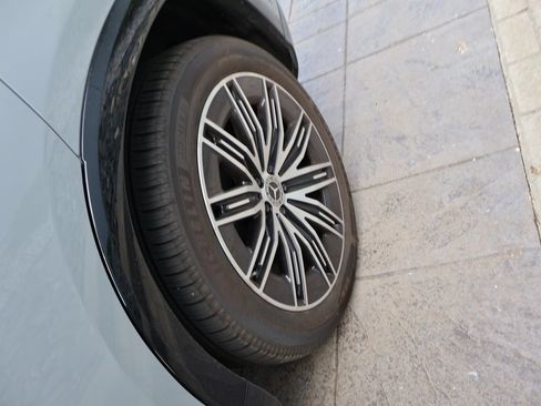 Certified 2023 Mercedes-Benz EQS 580 4MATIC SUV image 21