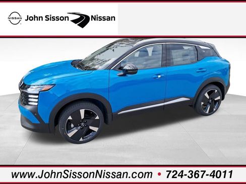 New 2026 Nissan Kicks SR w/ SR Premium Package AWD/4WD image 1