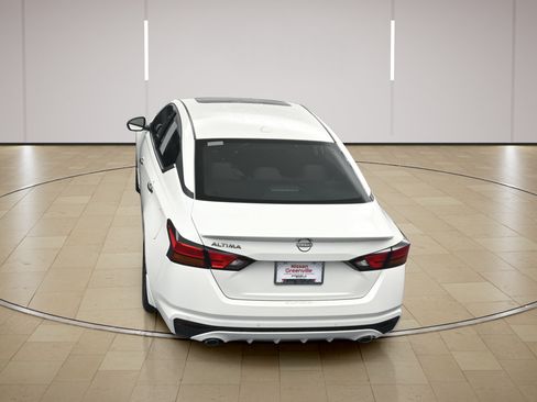 Certified 2025 Nissan Altima 2.5 SV w/ SV Special Edition Package FWD image 35