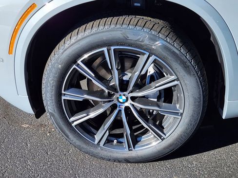 New 2026 BMW X5 xDrive40i image 7