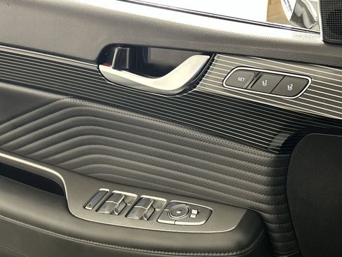 Used 2023 Hyundai Palisade Calligraphy w/ Cargo Package image 19