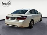Used 2017 Honda Accord Touring image 3