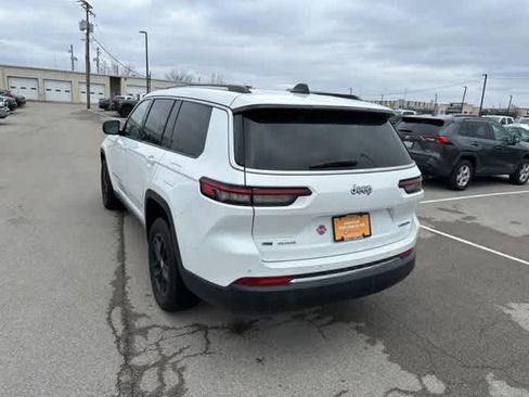 Used 2022 Jeep Grand Cherokee L Laredo w/ Luxury Tech Group I image 20