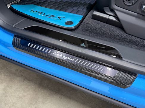 Used 2023 Lamborghini Urus S image 15