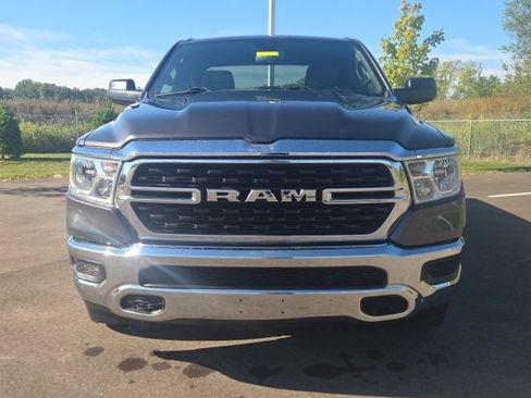 Used 2023 RAM 1500 Big Horn AWD/4WD image 3