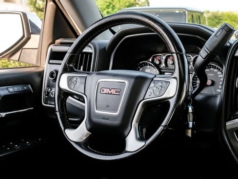 Used 2018 GMC Sierra 1500 SLT w/ Texas SLT Premium Package AWD/4WD image 13
