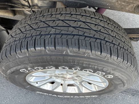 Used 2014 GMC Sierra 1500 SLE w/ Suspension Package, Off-Road image 16