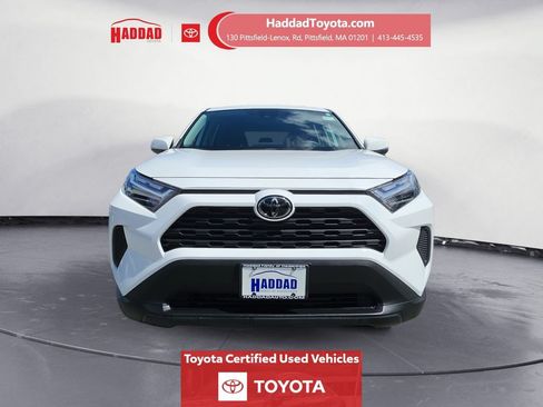 Certified 2023 Toyota RAV4 LE AWD/4WD image 9