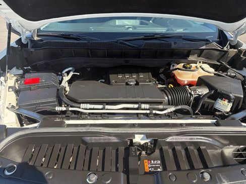Certified 2024 Chevrolet Silverado 1500 Custom RWD image 20