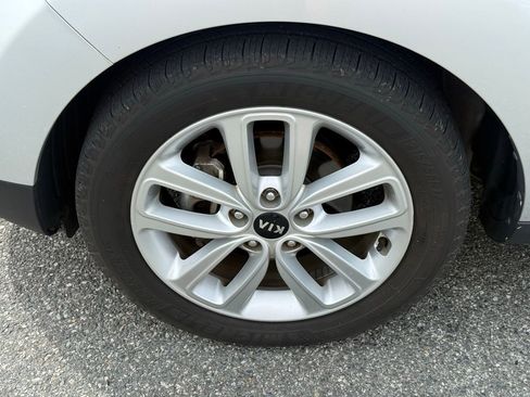 Used 2019 Kia Soul + w/ Primo Package image 11