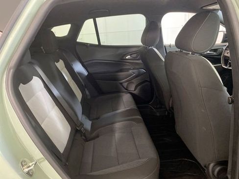 Used 2024 Chevrolet Trax RS w/ Driver Confidence Package image 25