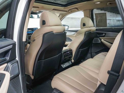 Used 2025 Acura MDX FWD w/ Technology Package image 19