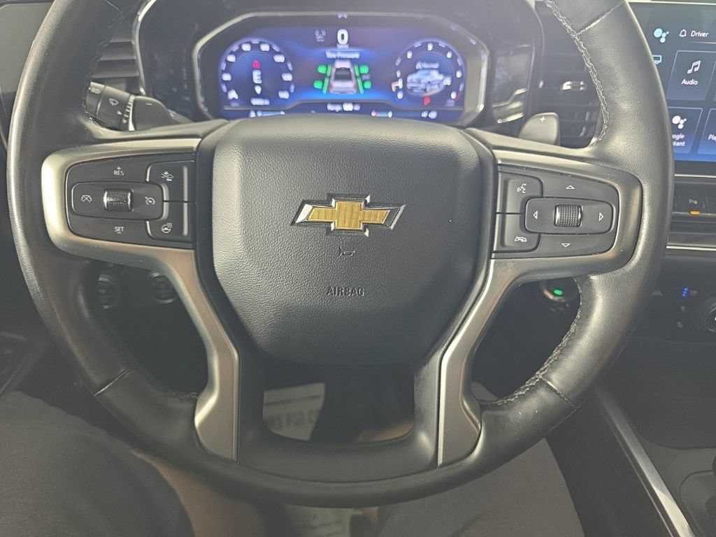Used 2023 Chevrolet Silverado 1500 LTZ w/ LTZ Convenience Package II AWD/4WD image 23