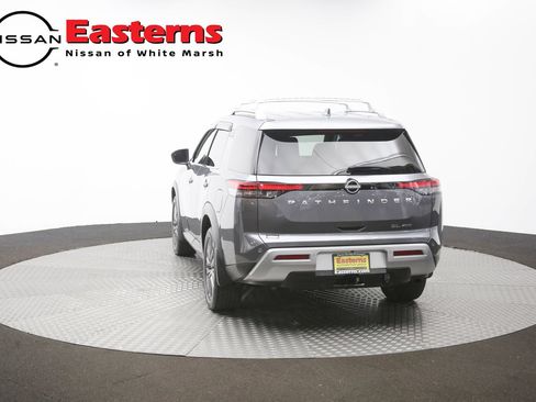 Used 2024 Nissan Pathfinder SL AWD/4WD image 66
