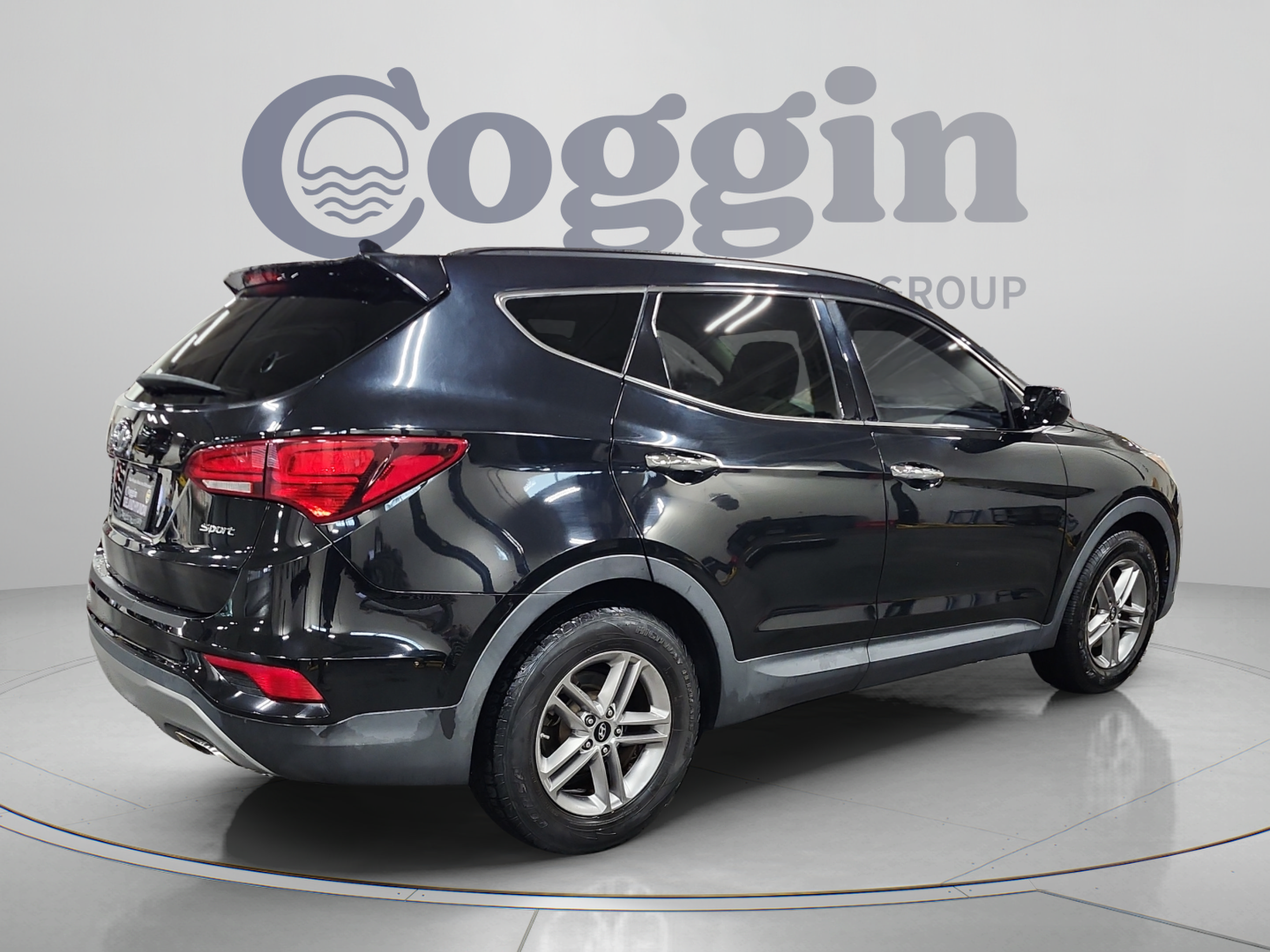 Used 2017 Hyundai Santa Fe Sport FWD image 5