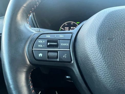 Used 2023 Honda CR-V Sport image 16
