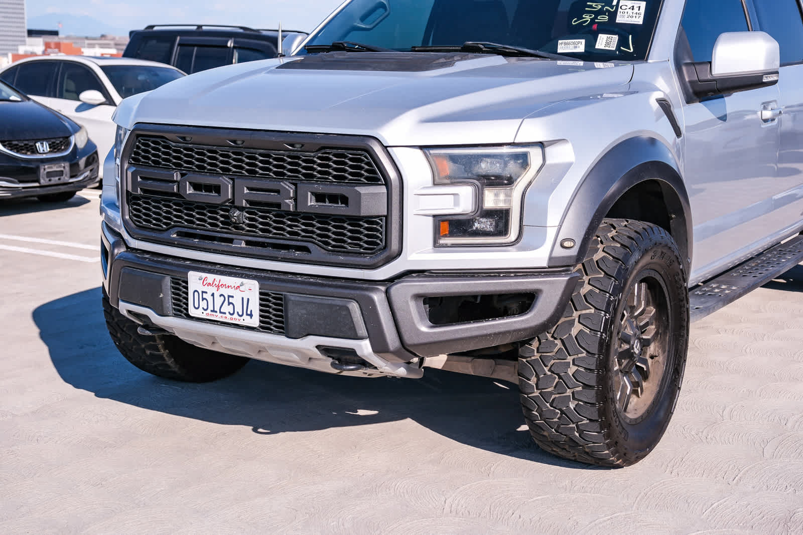 Used 2017 Ford F150 Raptor w/ Equipment Group 802A Luxury AWD/4WD image 11