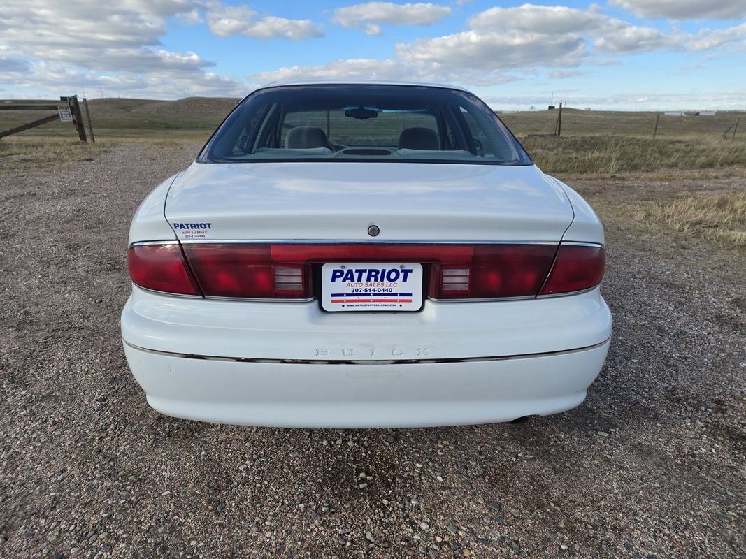 Used 2000 Buick Century Custom w/ Popular Pkg FWD image 4