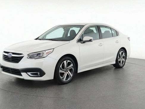 Used 2022 Subaru Legacy Limited XT image 1
