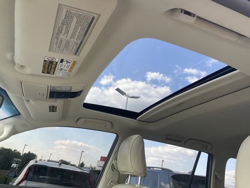 Used 2014 Lexus GX 460 Luxury w/ Preferred Accessory Package image 13